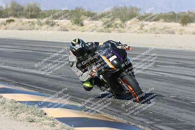 media/Dec-04-2025-Racers Edge (Thu) [[5ebc9f124d]]/2-A Group/1-Session 2 (Turn 7 Inside)/